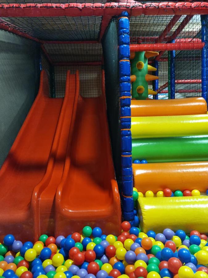 Hostel Caferazy Poprad Eksteriør billede